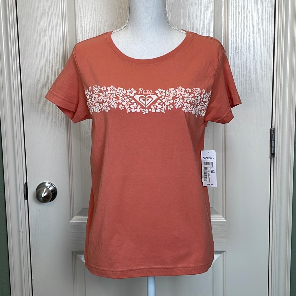NWT Peach / Orange Roxy T-shirt size Small